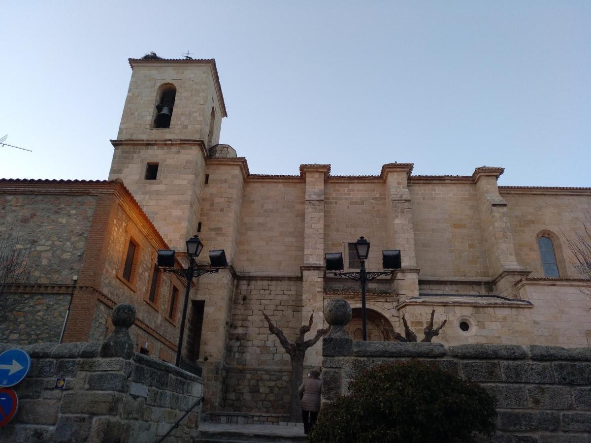 Casa Rural La Vid Cadalso de los Vidrios Bagian luar foto